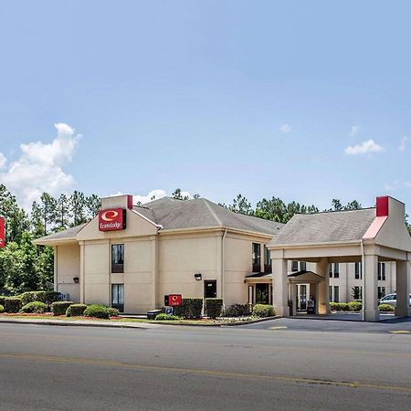 Econo Lodge St. Stephen Екстериор снимка